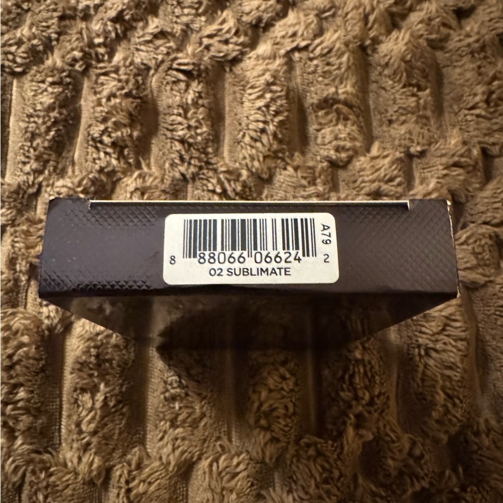 TOM FORD Beauty Shade & Illuminate Cheeks Palette - Picture 7 of 8